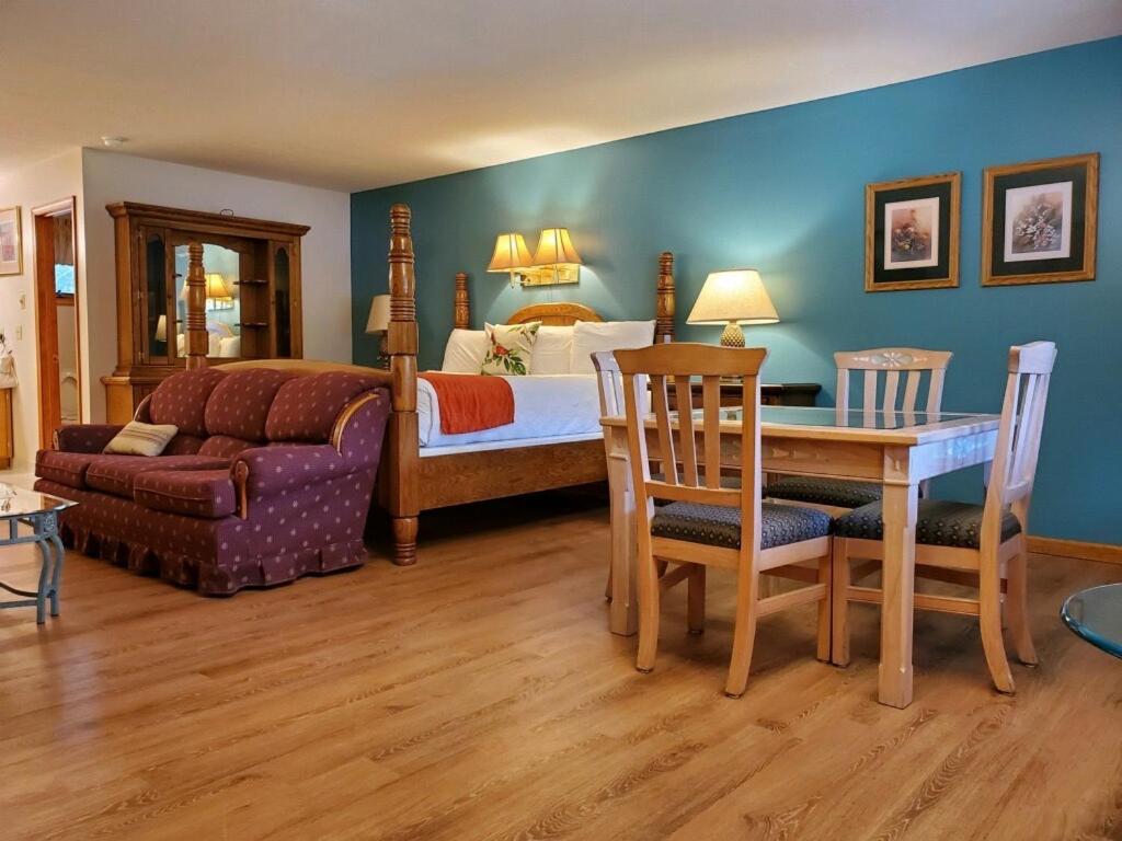 Meadowlark Motel With Restaurant & Bar Maggie Valley Ngoại thất bức ảnh