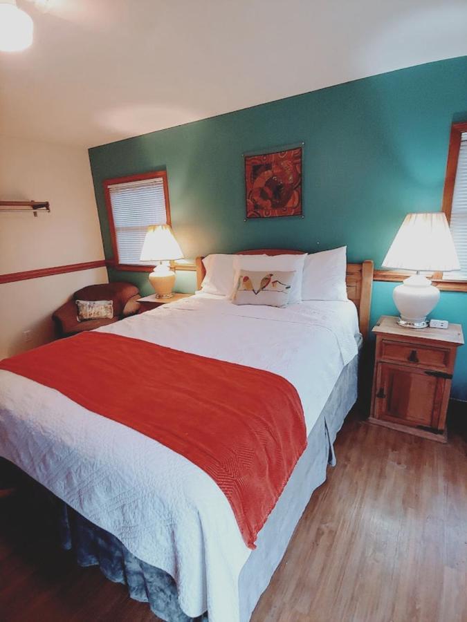 Meadowlark Motel With Restaurant & Bar Maggie Valley Ngoại thất bức ảnh