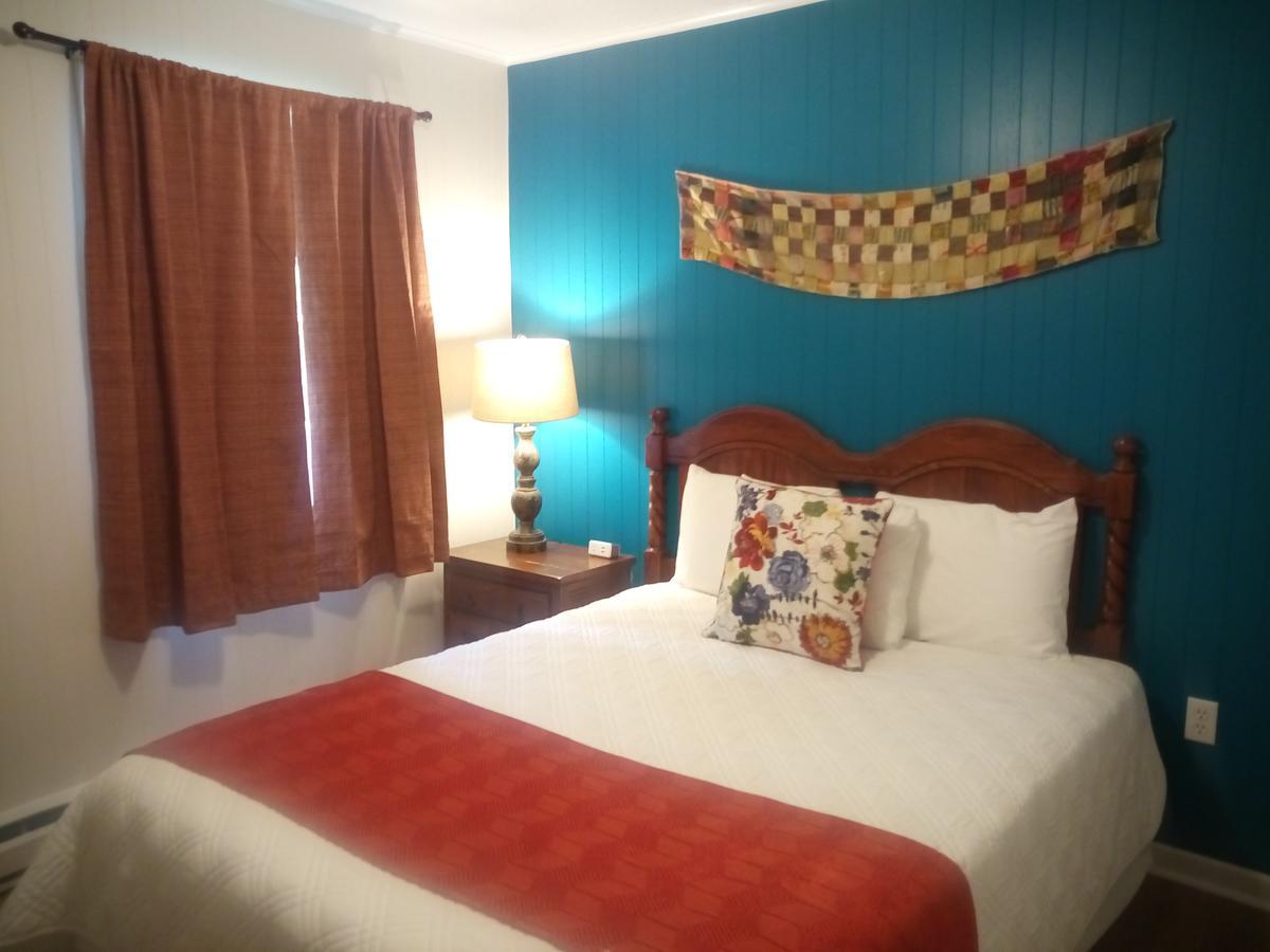 Meadowlark Motel With Restaurant & Bar Maggie Valley Ngoại thất bức ảnh